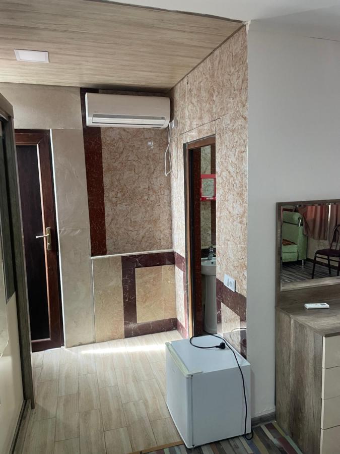 Gardenie Appartement Koetaisi Buitenkant foto